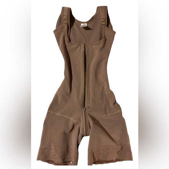 Full Body Shaper -Girdles - Picture 13 of 14